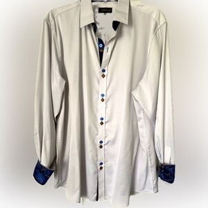 Men’s long sleeve dress shirt.  White. X large